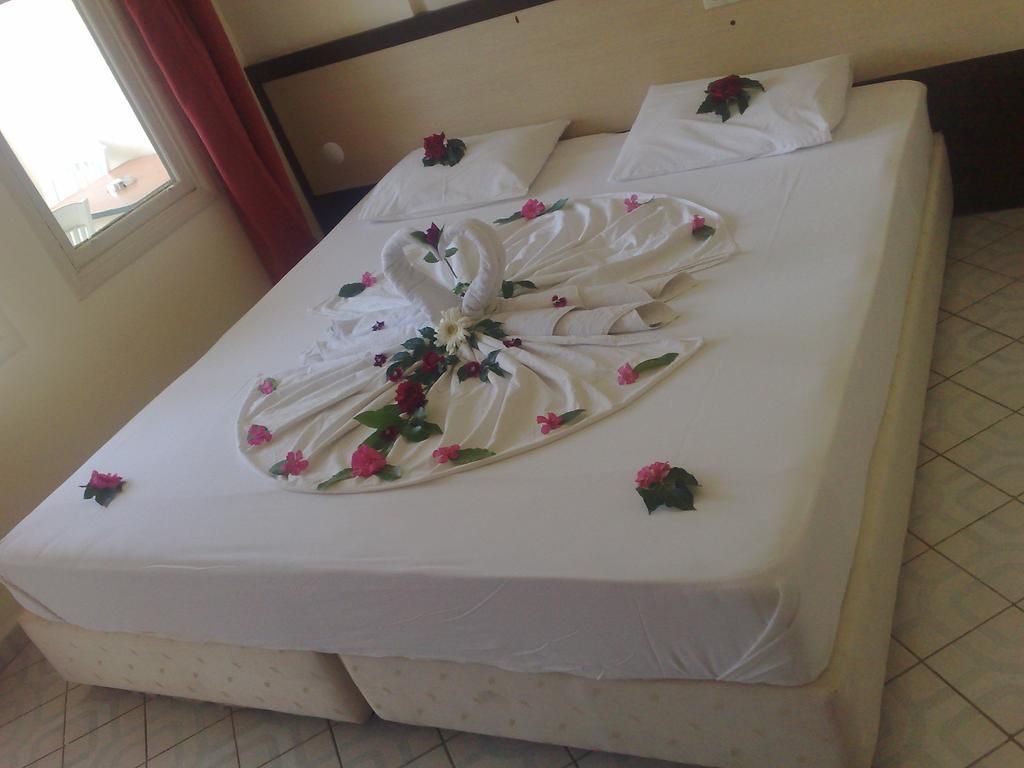 Hotel Palmiye Сіде Екстер'єр фото